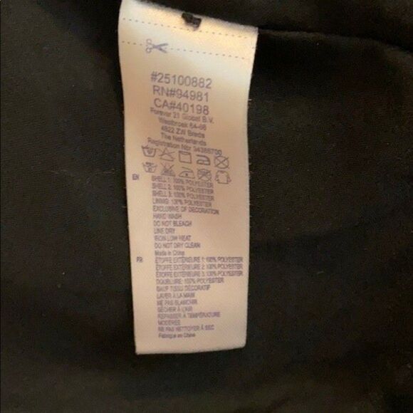 Forever 21 Black & Tan Accordion Style Dress Size Small - Picture 4 of 6